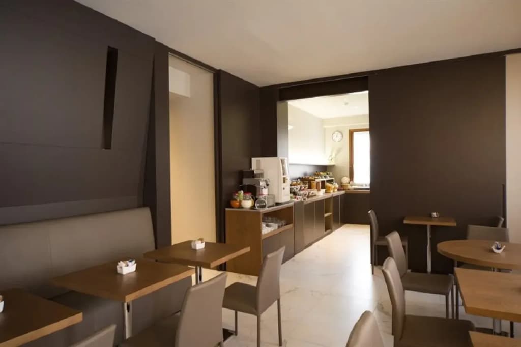 Hotel Aaron - photo 19
