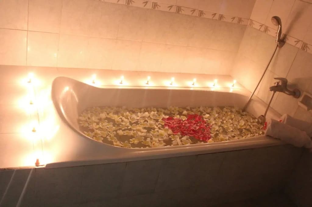 Berlian Beach Inn Kuta - photo 11