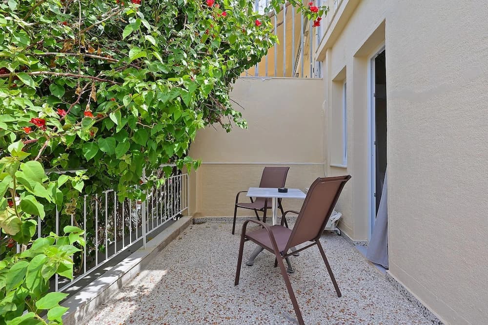 7ATHENS - photo 15