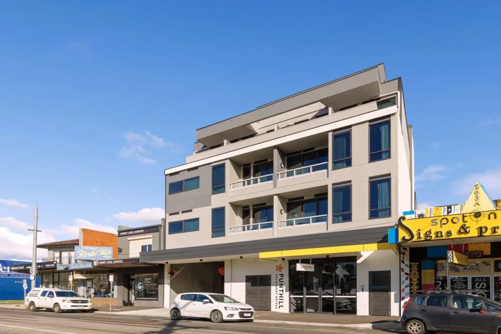 Punthill Essendon North - photo 1