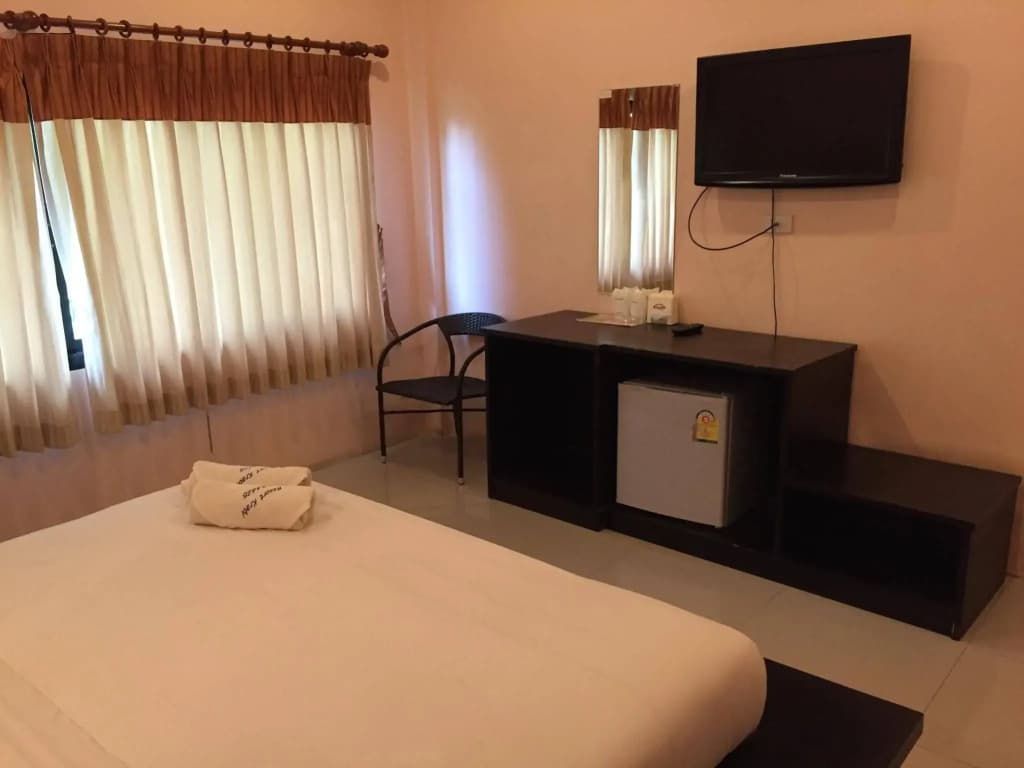 Luxury Resort - photo 6