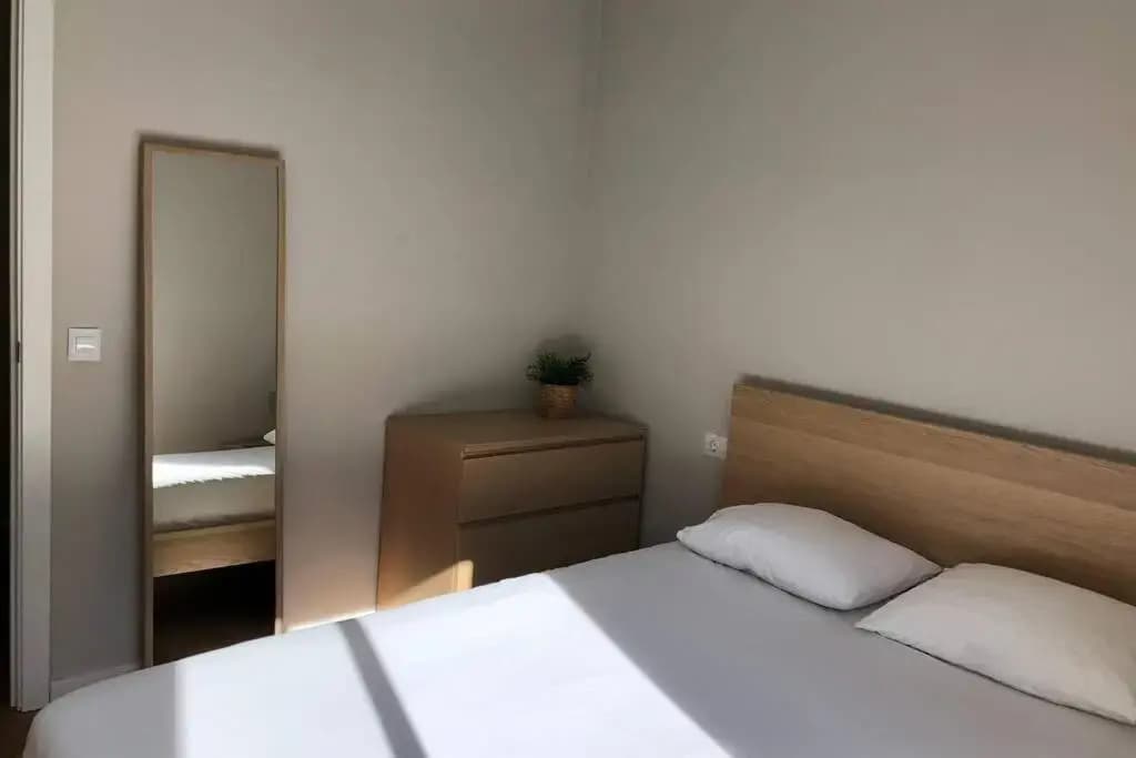 2 Bedroom Apartment Sants - photo 5