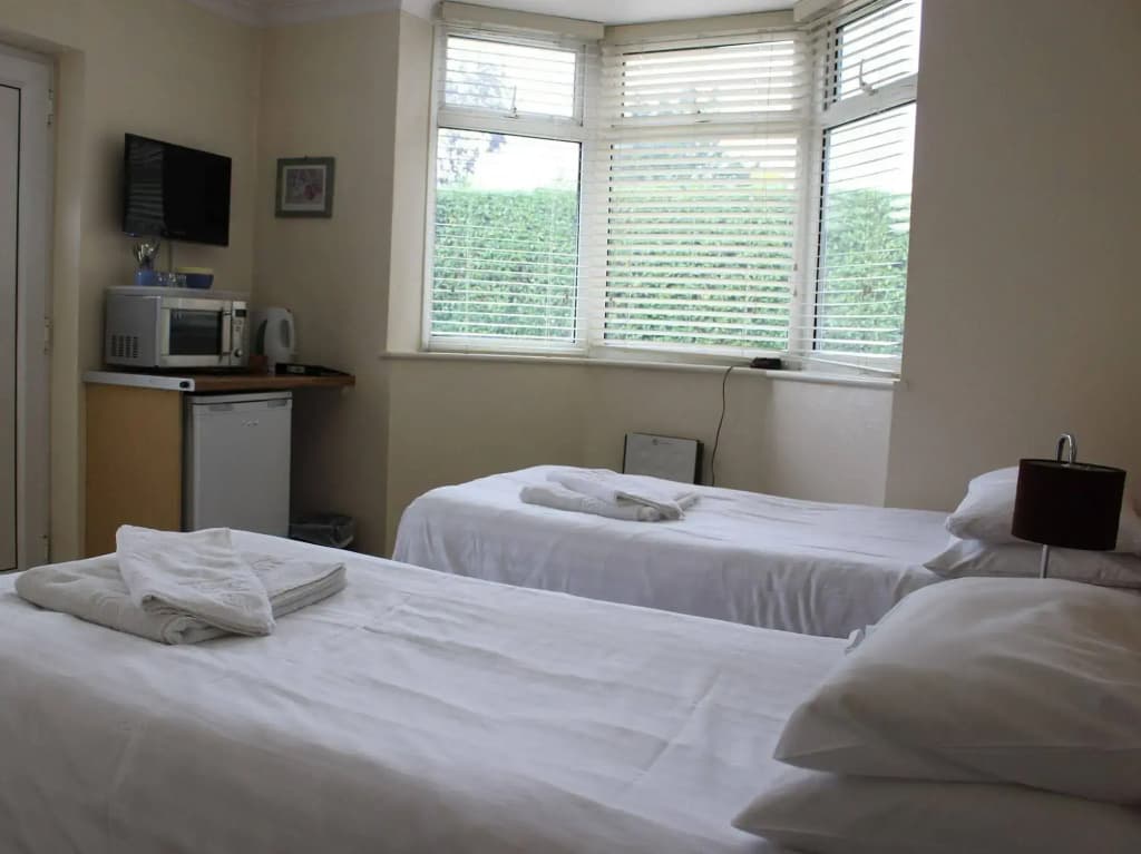Debden Guest House - photo 42