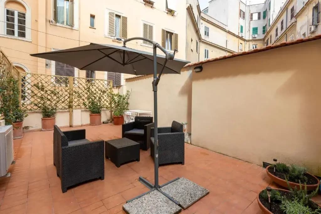 Prati Terrace Apartment - photo 2