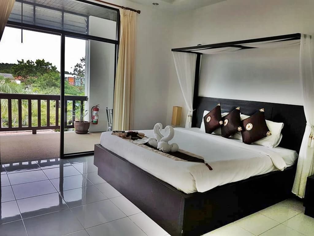 Phuket Monaburi Boutique Hotel - photo 4