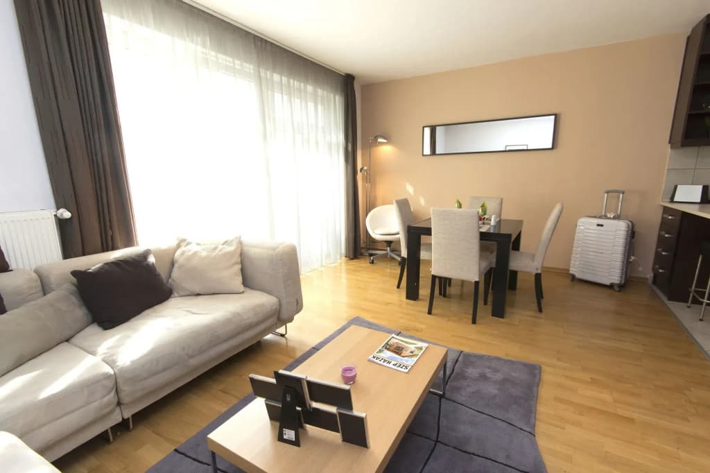 Style Apartments - photo 2
