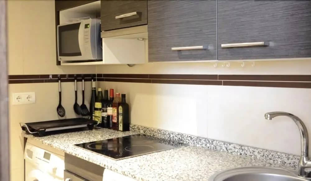 Moderno Loft cerca de Metro y de Aparcamiento - photo 12