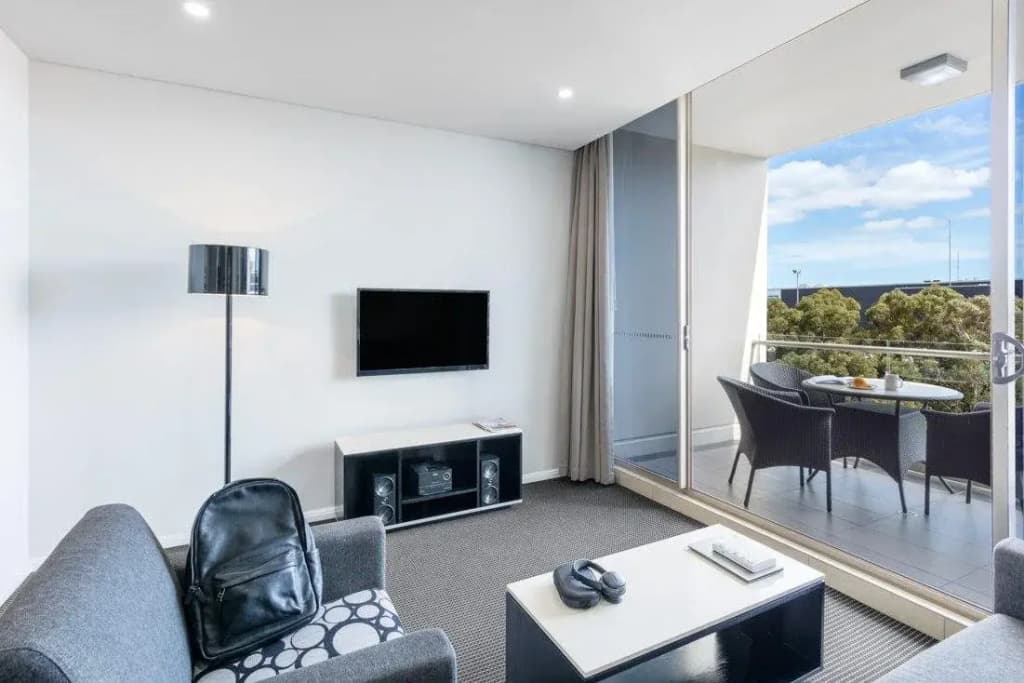 Meriton Suites North Ryde - photo 5