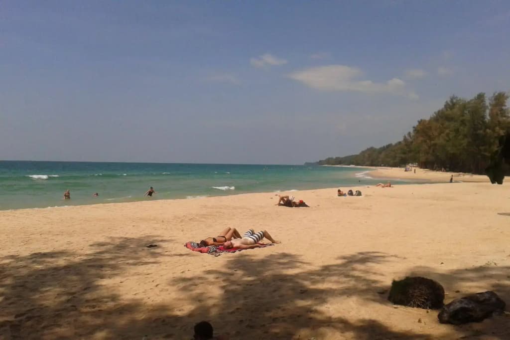 Lanta Castaway Beach Resort - photo 15