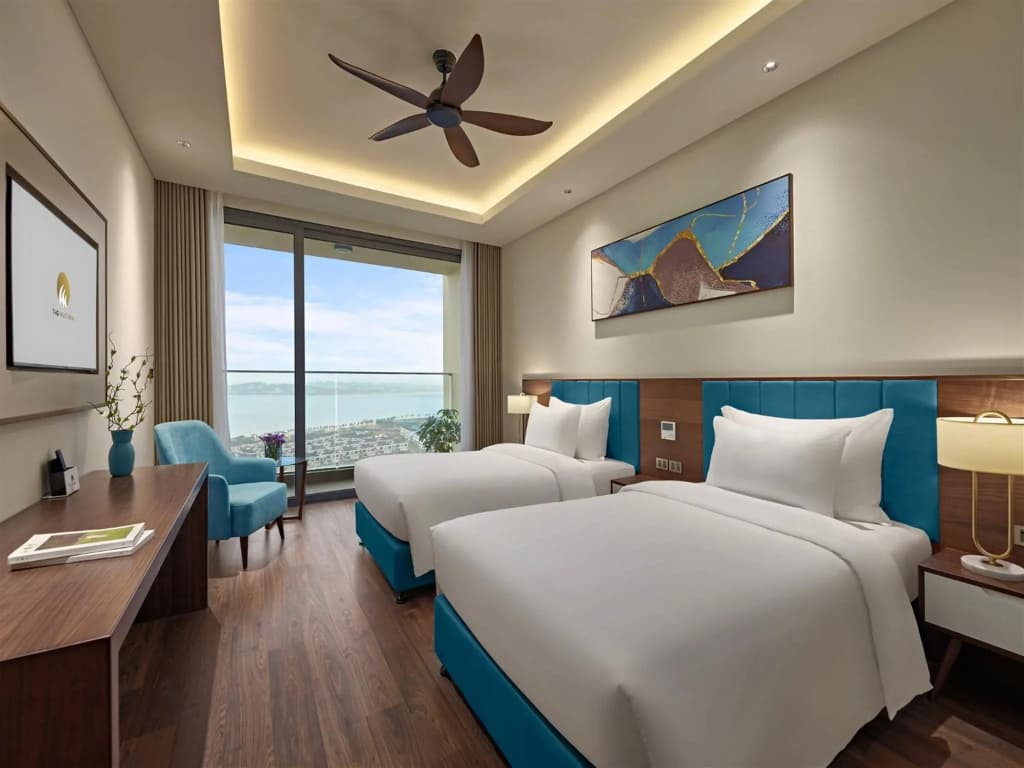 The Watson Premium Halong Hotel - photo 12