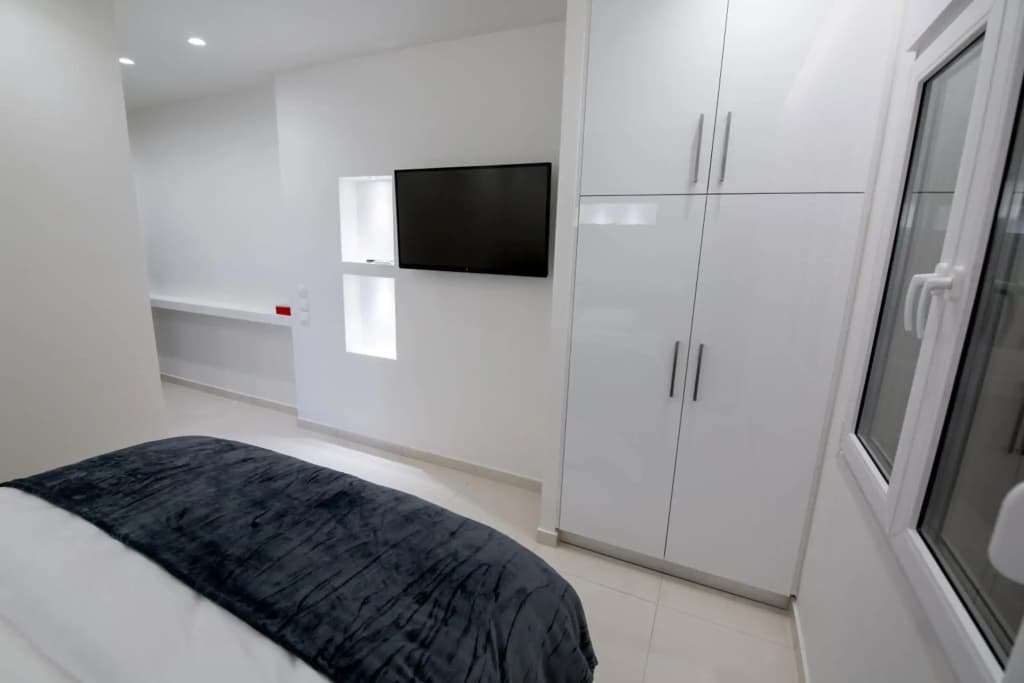 WHITE LUX APARTMENT FOR 2 vipgreece - photo 2