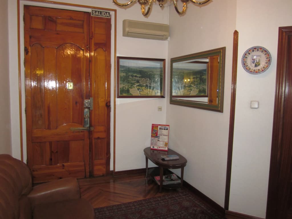 Hostal Splendid - photo 4