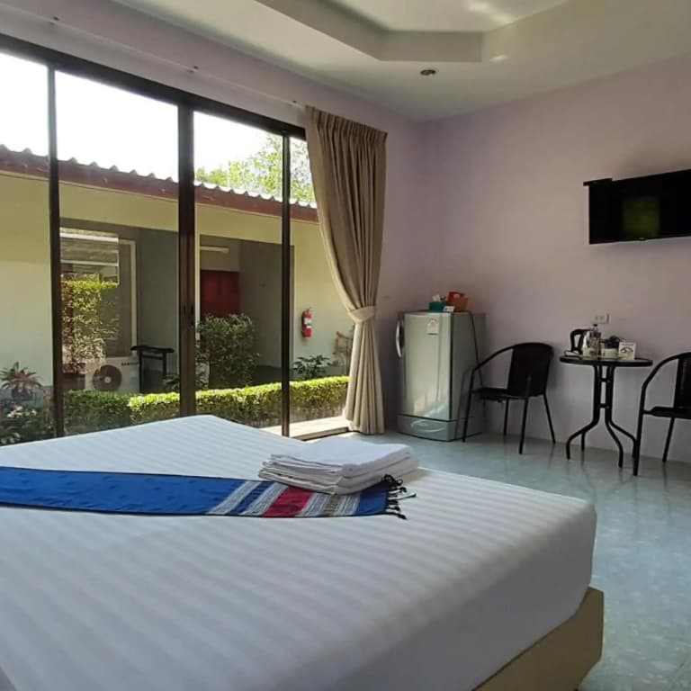 Phuket Sirinapha Resort - photo 32
