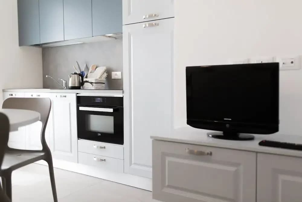 Queen Venice Fly Apartments - photo 16