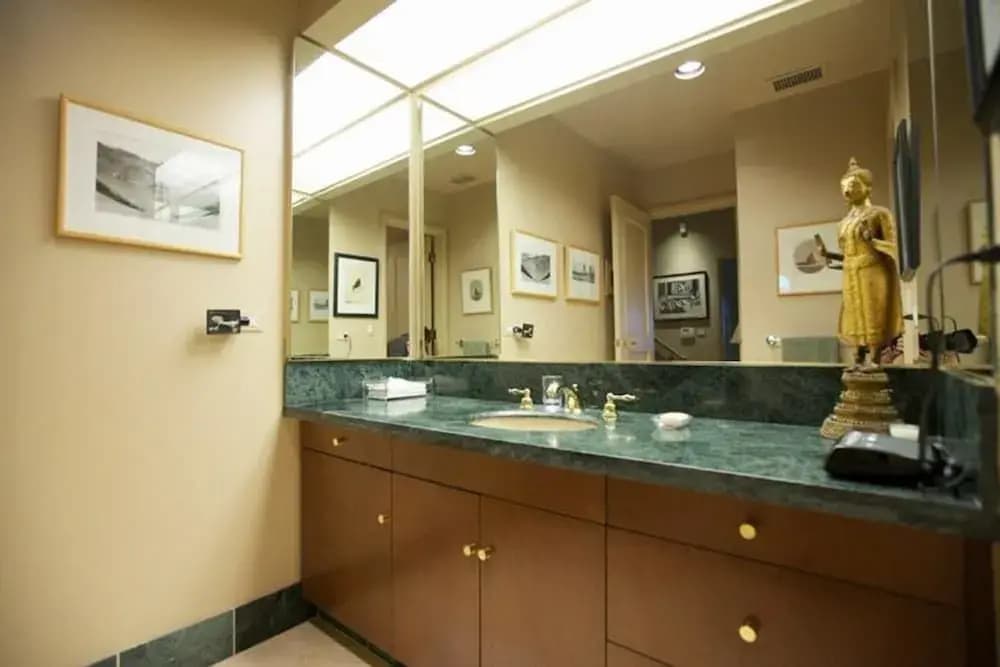 Embarcadero Vista Apartment - photo 12