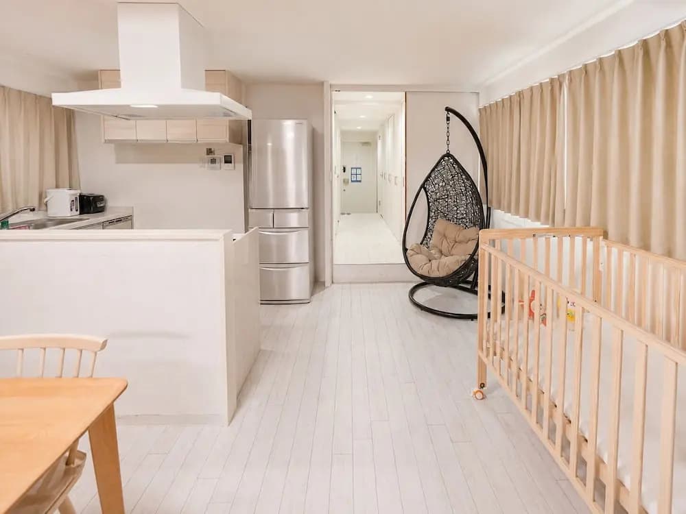Higobashi AFP Luxury Apartment - photo 14