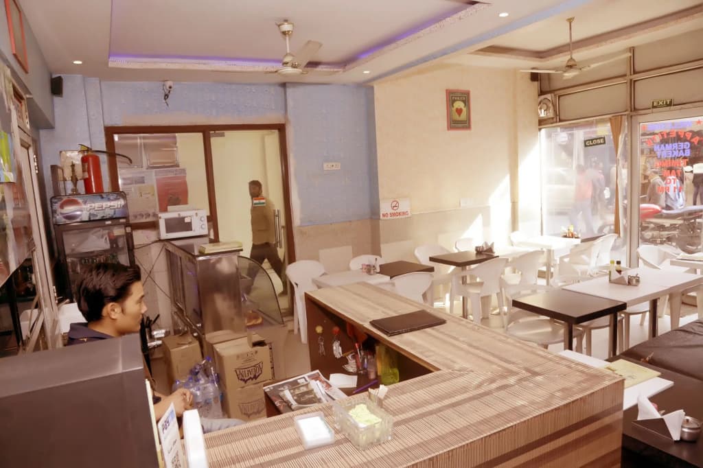 Hotel Pink City - photo 10