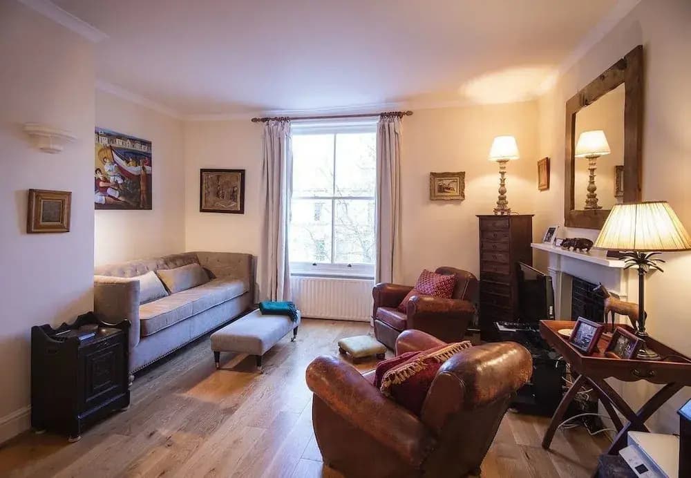 Kensington Beautiful Two Bed Apartment - photo 2