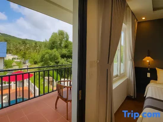 The Hill Resort - photo 26