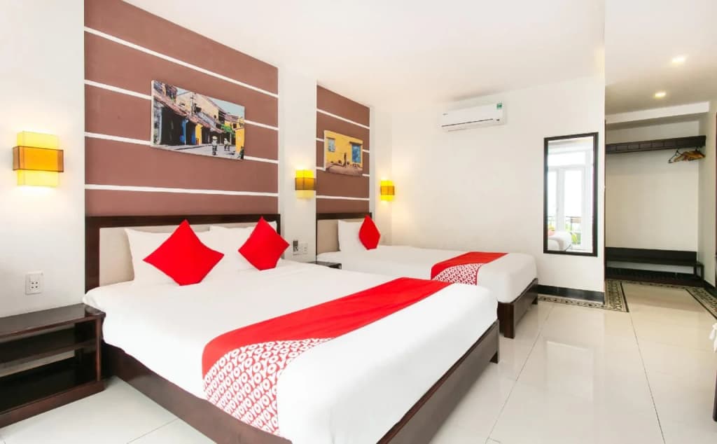 Golden Palm Villa - photo 2
