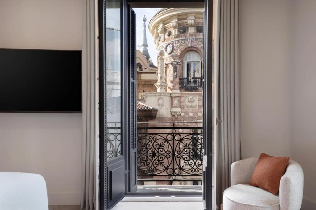JW Marriott Hotel Madrid - photo 37