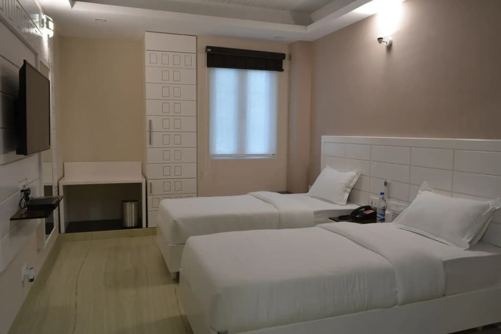 Hotel Tara Palace Daryaganj - photo 5