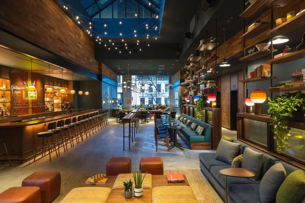 Moxy NYC Downtown - photo 18