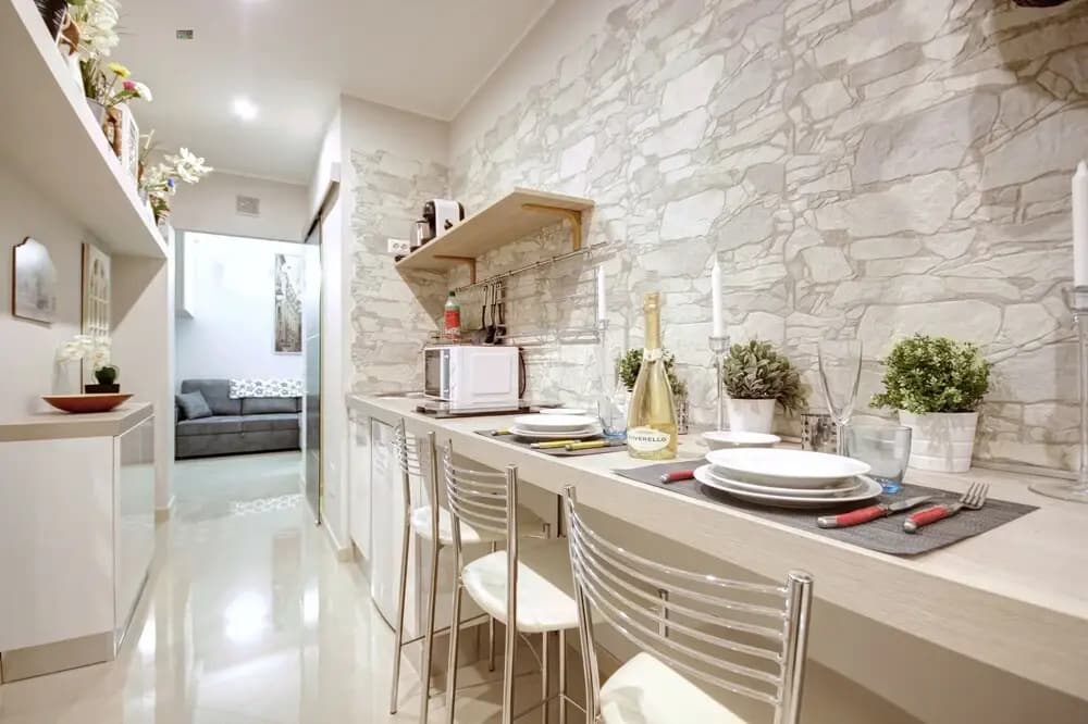 Charlie & Beethoven Apartments - photo 8