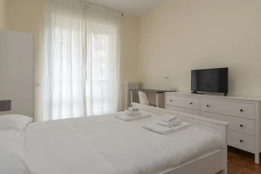 JOIVY Modern 2bed flat with balcony, 250m from M5 Foppa and M2 Sant'Agostino - photo 26