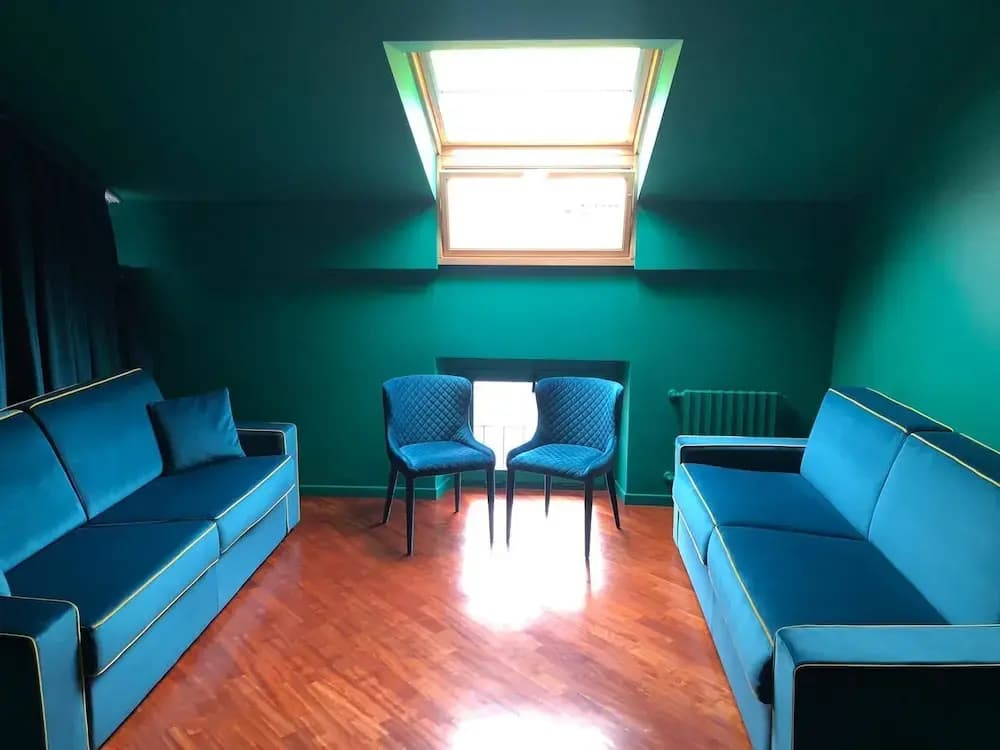 Garibaldi Suites - photo 8