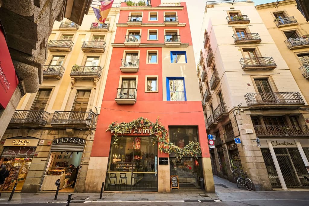 Catalonia Avinyó - photo 1