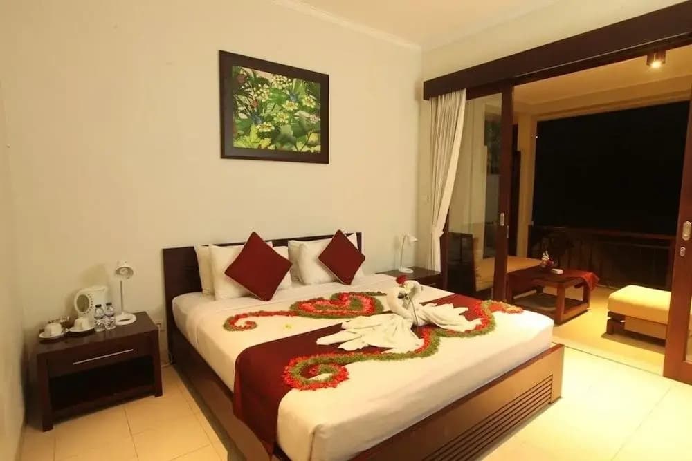 Nyoman Karsa Bungalow - photo 4
