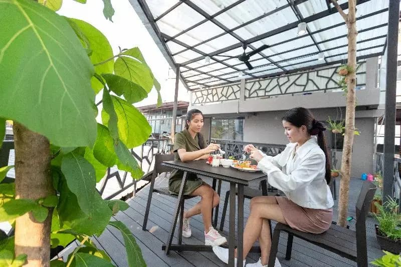 Baan Kun Mhor Hostel - photo 23