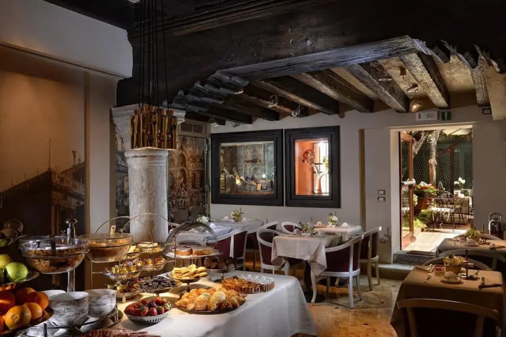 Hotel Palazzetto Madonna - photo 16