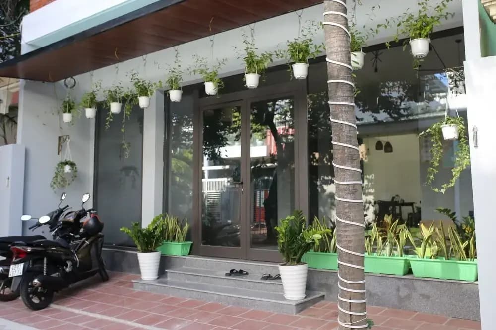 L hostel - photo 17