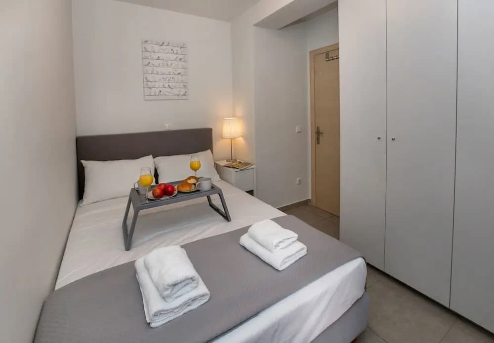 Modern Comfy Aptm Near the Acropolis by GHH - photo 11