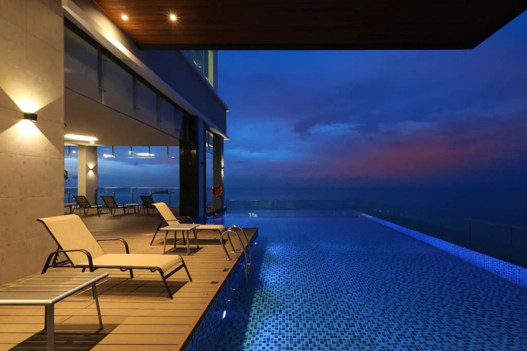 Hompton by the Beach Penang - photo 10