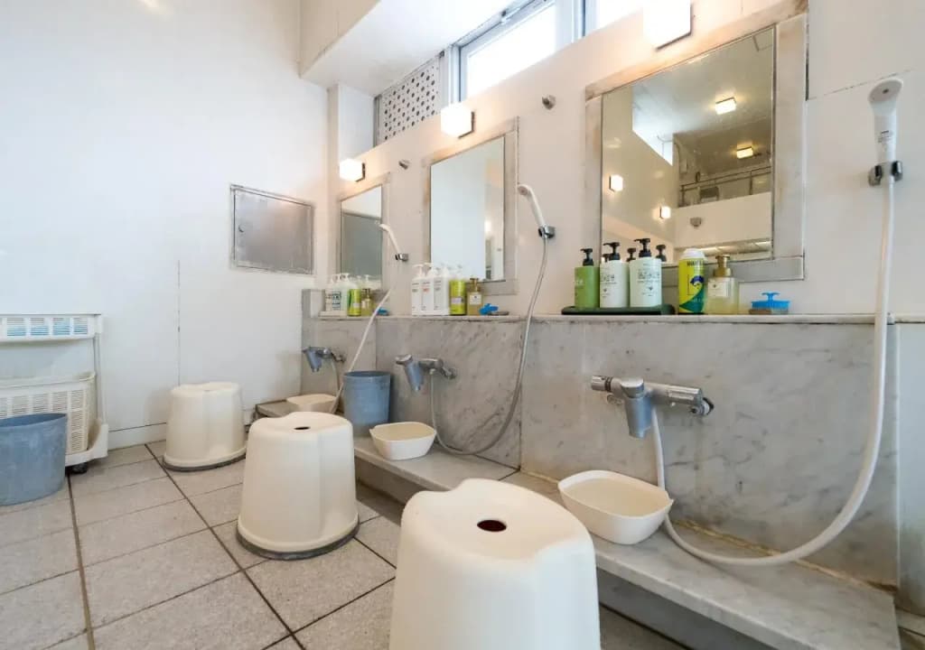 Sauna & Capsule Hotel Dandy – Caters to Men - photo 7
