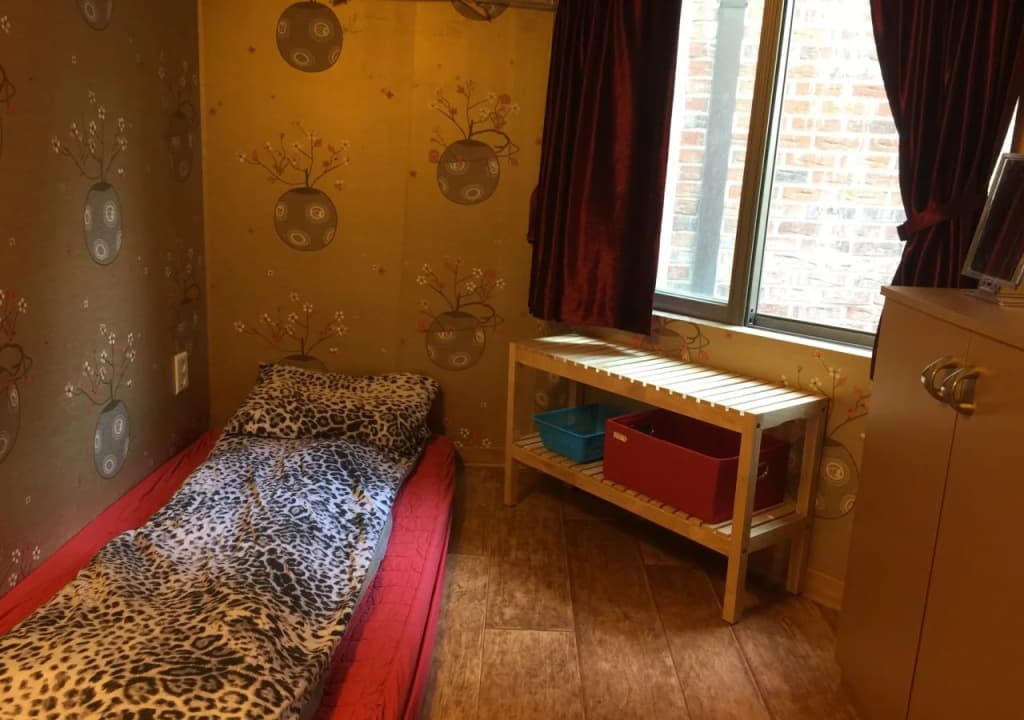 Bong House - photo 2