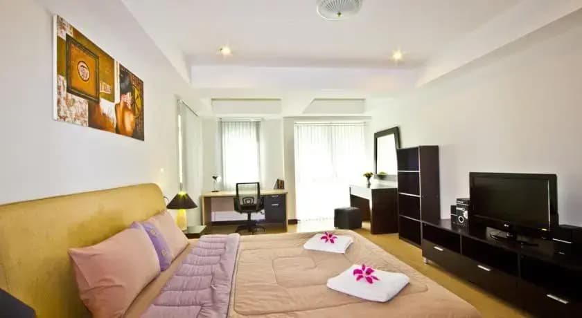 Phv Condo - photo 3