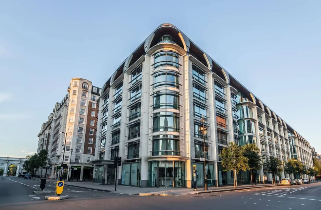 Chic Residency Apartments At Marble Arch - photo 1