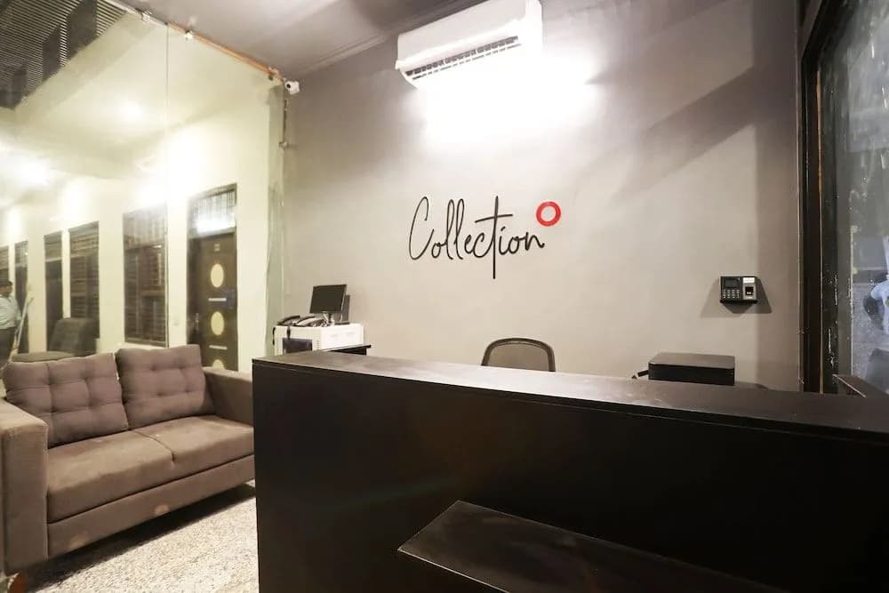 Collection O 42618 Sector 31 Rohini - photo 2