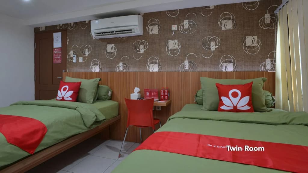 ZEN Rooms Kampung Bali Tanah Abang - photo 14