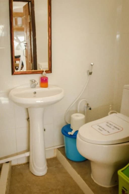 Serenity Guesthouse 2 - Hostel - photo 30
