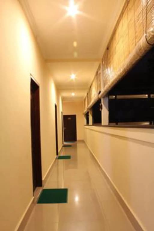 Radha Bali Hotel - photo 13