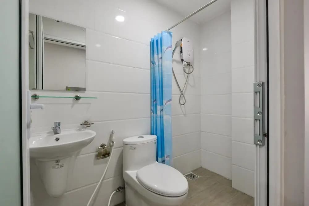 Your Home Serviced Apartment - photo 26