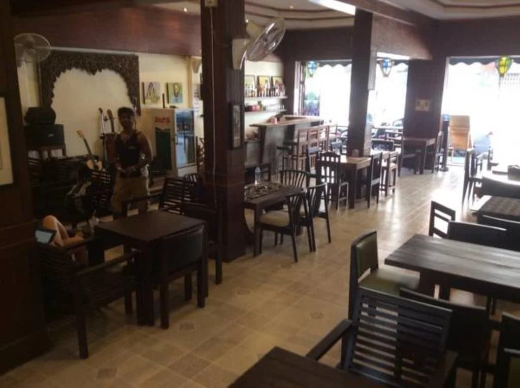 Thapae Backpackers Hostel - photo 8
