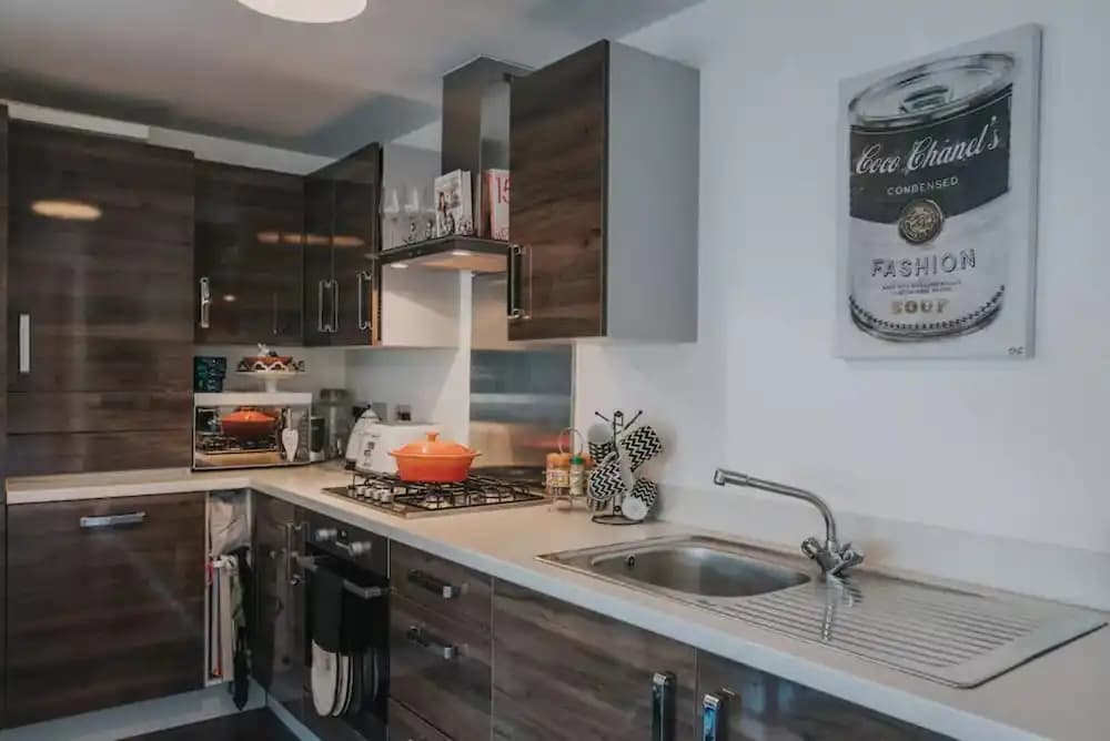 Spacious Flat Near Murrayfield - photo 12