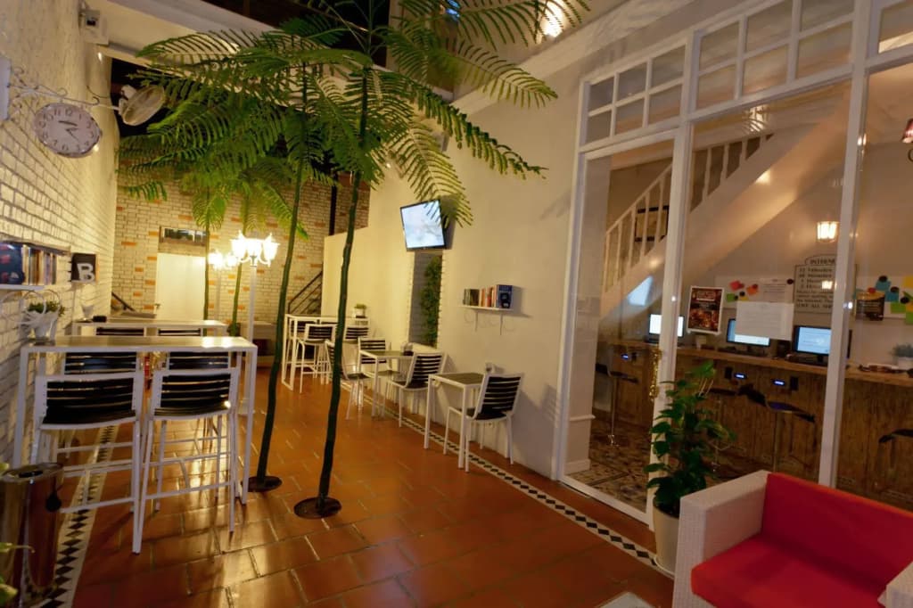 Reggae Mansion Suite - photo 17