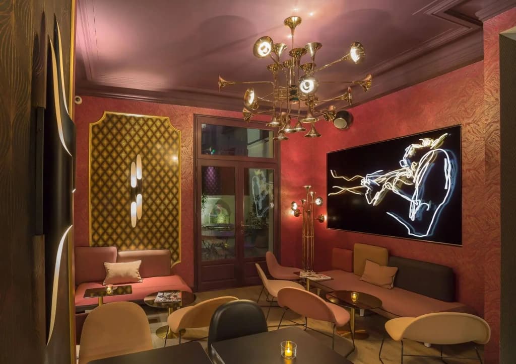 Idol Hotel - photo 14